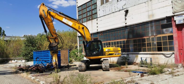 echipamente-demolari-22-768x353.jpeg