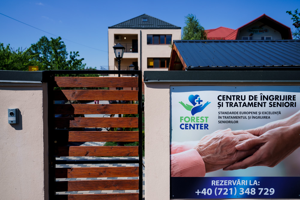 CENTRU-DE-INGRIJIRE-SI-TRATAMENT-SENIORI-126.jpg