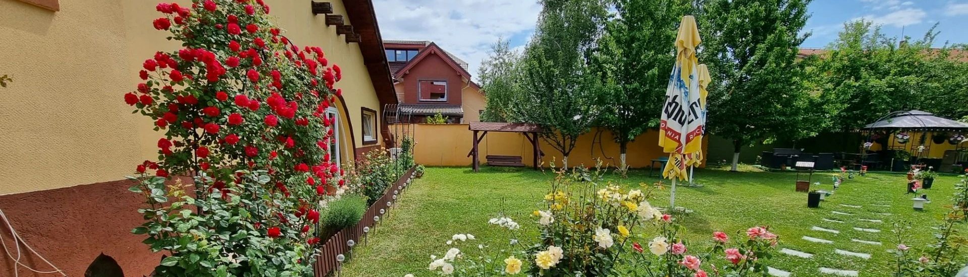 CASA FLORIANA ÎNGRIJIRE SRL Header Image