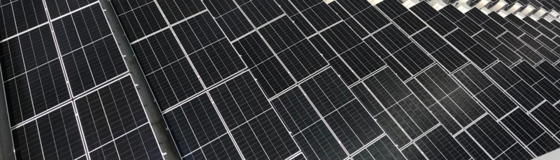 SOLARSIS ZONE SRL Header Image