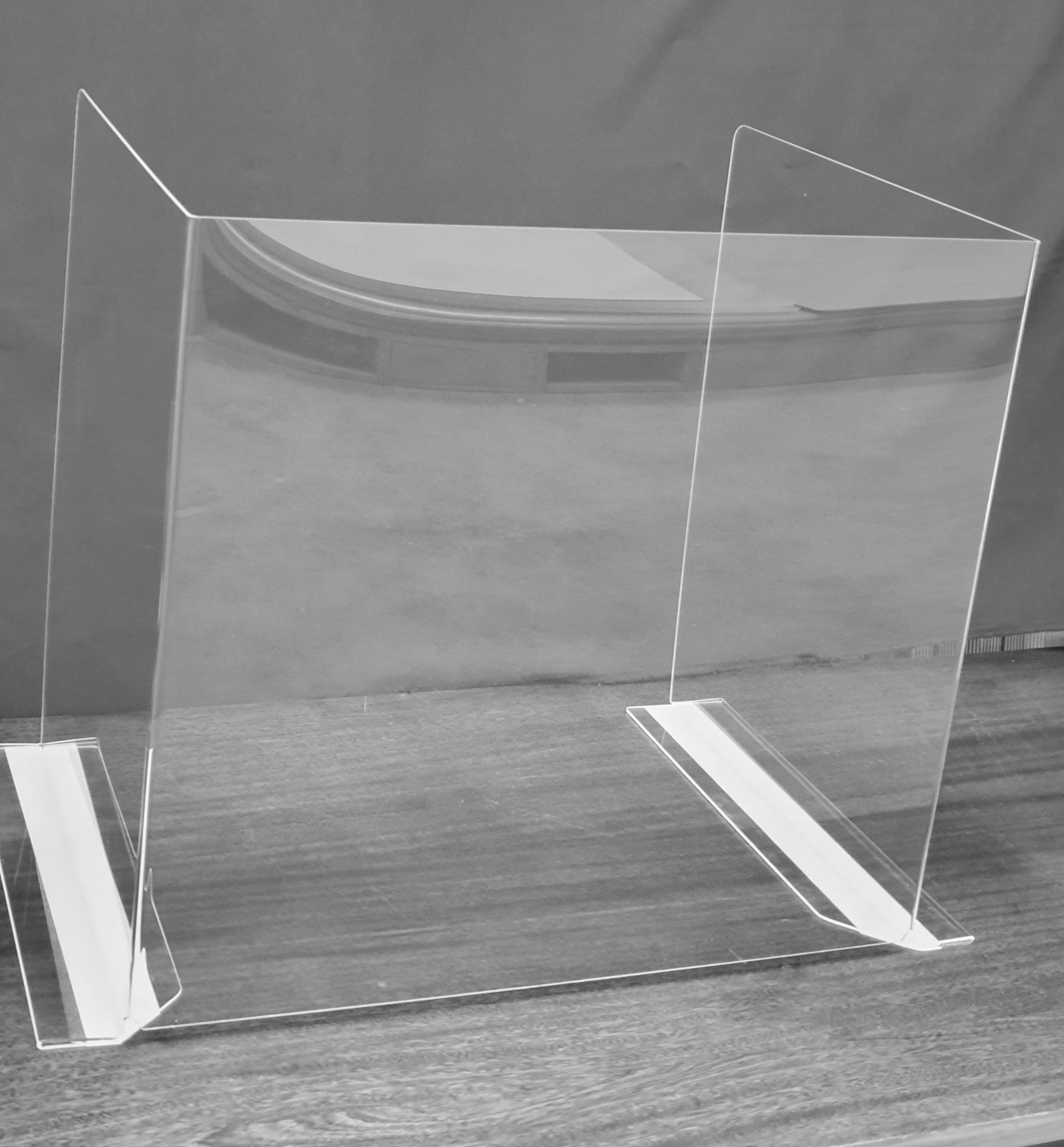 Ecrane protectie pentru scoli