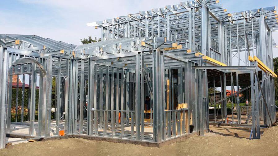 Construcții cu structură din oțel