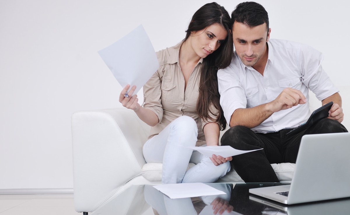 Cel mai avansat sistem de izolații este acum la îndemâna ta.  Plata în 12 rate FĂRĂ DOBÂNDĂ !