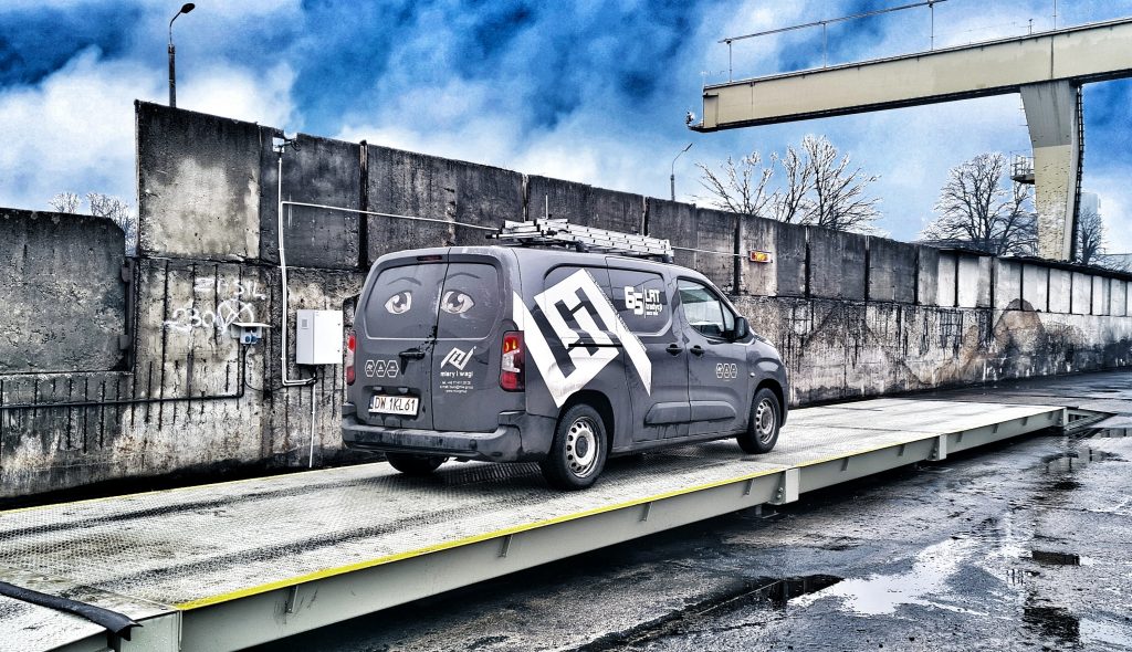 CÂNTAR AUTO OȚEL UNITED PRO