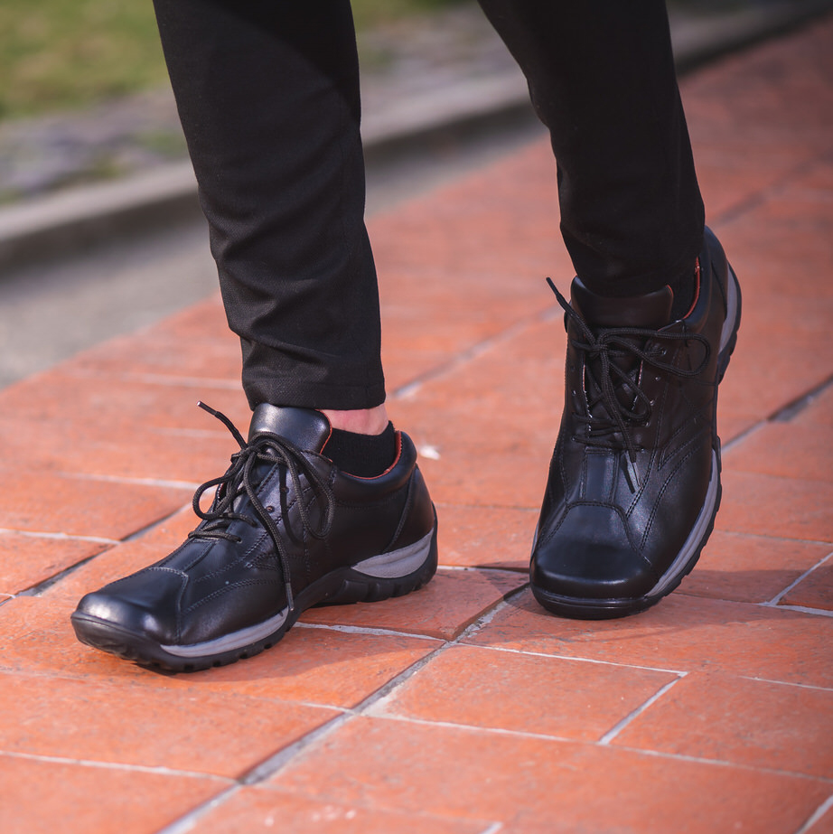 Încălțăminte din piele pentru barbati